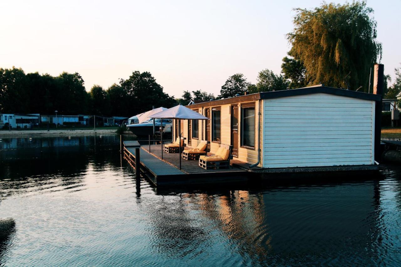 Floatel - de Schans Alphen Benedeneind Extérieur photo